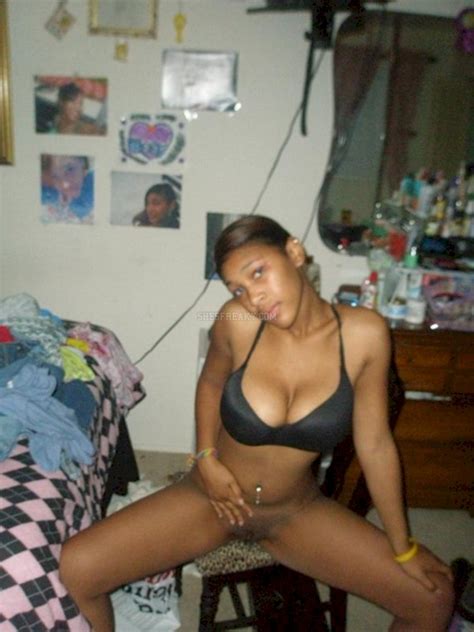 Beautiful Girl Dirty Ass Room Shesfreaky