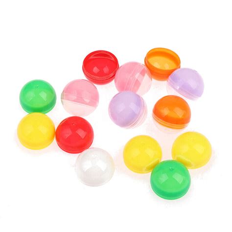 100pcs Plastic Empty Toy Vending Capsules Half Clear Half Color Round