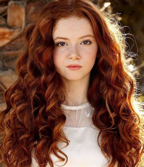 42 Stunning Redhead Hairstyles For Those Looking A Different Style Red Curly Hair Natural Red