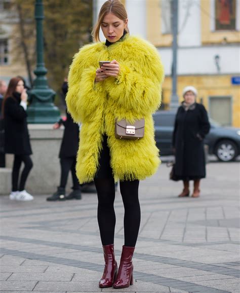 the best street style pics from fashion week russia cool street fashion russia fashion fashion