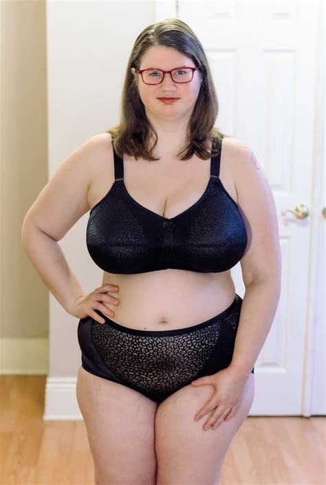 Leopard Softcup Bra By Elila The Full Figured Chest