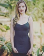 Yhe Hottest Photos Of Dreama Walker - 12thBlog