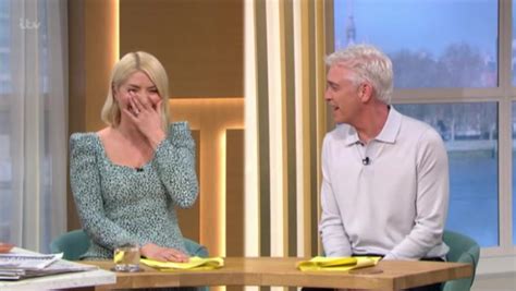 holly willoughby deletes bath snap after fans point out embarrassing reflection blunder daily star