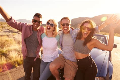 Why Is It Important To Wear Sunglasses In The Sun