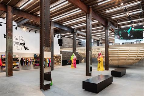 First Look Inside Supremes San Francisco Store Hypebeast