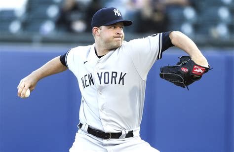 Yankees Michael King Suffers Finger Injury ‘freak Accident Stock