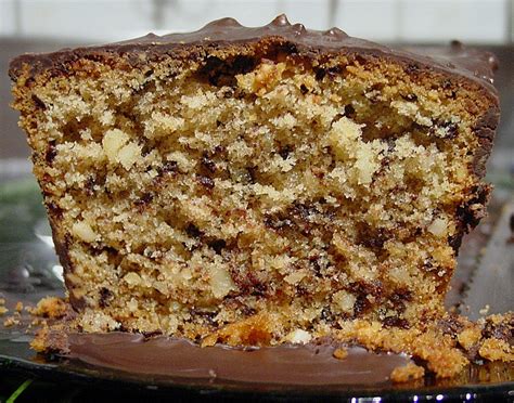Mehl mit backpulver und salz mischen. Schlichter Nuss - Schoko - Kuchen von floo | Chefkoch.de
