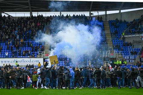 Reading Game Abandoned As Fans Invade Pitch In Protest At Owner