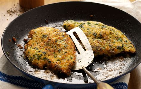 🏅 Escalopes De Poulet Faites Des Escalopes De Poulet Pour Le Dîner Ce