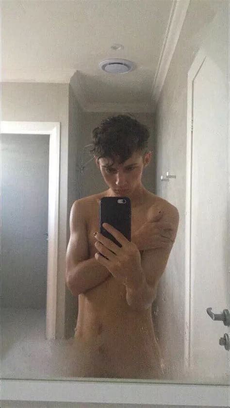 Troye Sivan Nude Nude