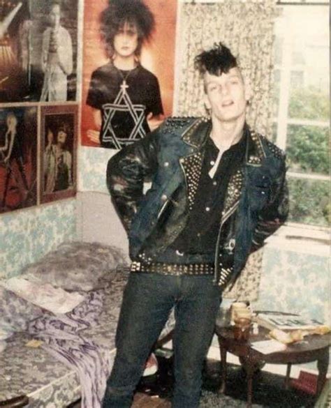 80s Punk Fashion Guide Outfits And Inspiration For 2021 80s Punk
