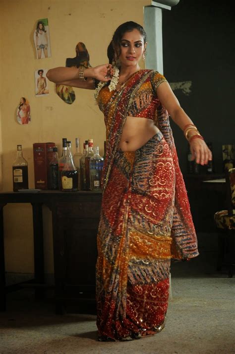 Andrea Jeremiah Latest Hot Show Pics In Saree Navel Photos Actress Rare Photo Gallery