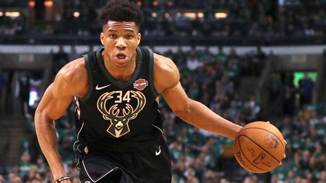 Milwaukee bucks superstar giannis antetokounmpo and his girlfriend were spotted shopping in beverly hills on friday. Restaurant sorry for not seating Milwaukee Bucks' Giannis ...