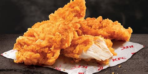 Kfc Canada Is Now Selling Chicken Tenders Coated In Bbq Chips For Just A Month Narcity