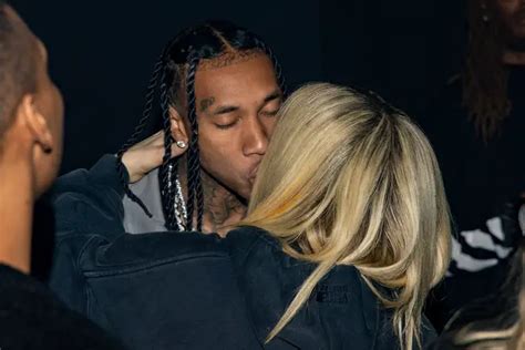 Tyga And Avril Lavigne Confirm Relationship After Kissing Picture Goes Viral Capital Xtra