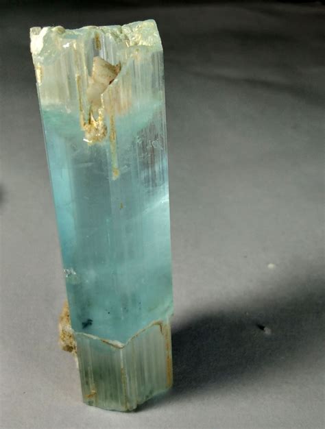 A Beautiful Natural Aquamarine Crystal With Goshenite Growth Etsy