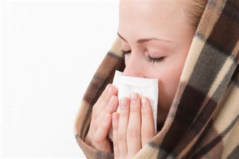 Cara menyembuhkan batuk berdahak dan tenggorokan. Bagaimana Mencegah Batuk dan Flu dengan British Propolis ...