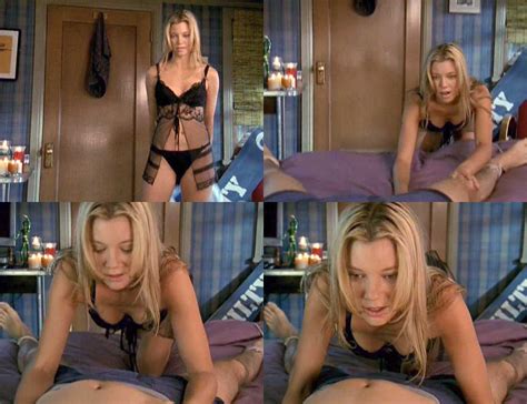 Nackte Amy Smart In Scrubs
