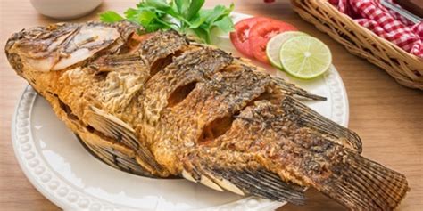 Cara membuat masakan ikan kakap goreng saus tauco : Jangan Goreng Ikan Sampai Kering Ini Akibatnya | Paling Seru