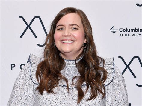 Aidy Bryant Says A Doctor Suggested She Get Gastric Bypass Surgery After Assuming She Wanted To