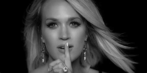 9 Carrie Underwood Videos So Sexy Youll Have Them On A Loop Lifestyle World News