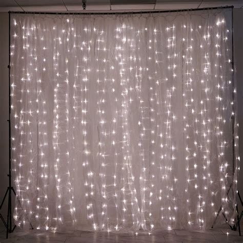 18ft X 9ft 600 Sequential White Led Lights With White Organza Big