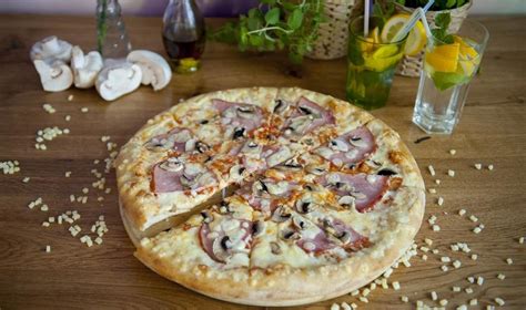 Pizza najsłynniejsze danie świata Graphics Blog