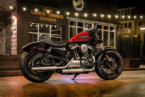 Designed with signature bulldog stance and 1200cc of torque. Harley-Davidson Sportster Forty-Eight Special - Legnano ...