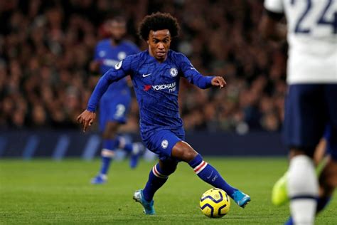 Willian borges da silva (born 9 august 1988), known as willian, is a brazilian professional footballer who plays as a winger or as an attacking midfielder for premier league club arsenal and the brazil national team. Willian has two reasons to reject Tottenham and join Arsenal but Jose Mourinho won't agree