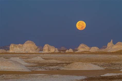 Egypt Oasis Farafra Sahara Desert White Desert National Park