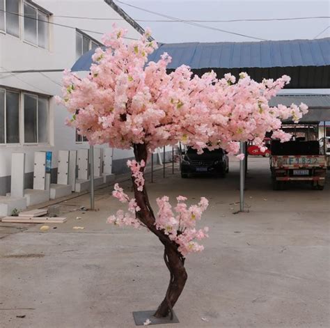 China Realistic Fake Cherry Blossom Tree Suppliers Manufacturers