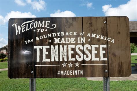 370 Welcome To Tennessee Sign Pics Stock Photos Pictures And Royalty
