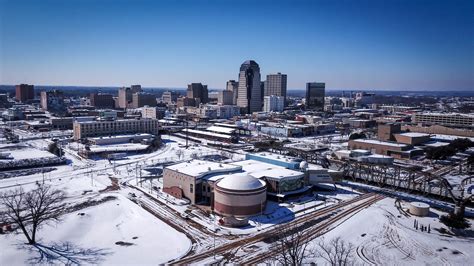 Shreveport mayor says city treated like 'stepchild' during winter storm