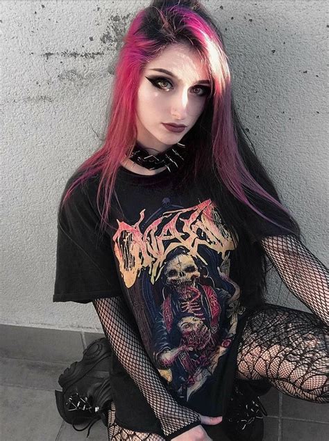 pin by sara atkins on wardrobe hot goth girls metalhead girl metal girl