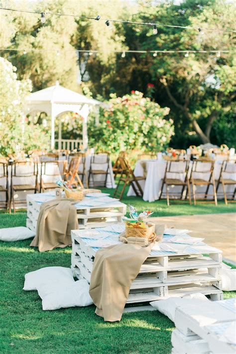 Cute Picnic California Wedding Laid Back Wedding Picnic