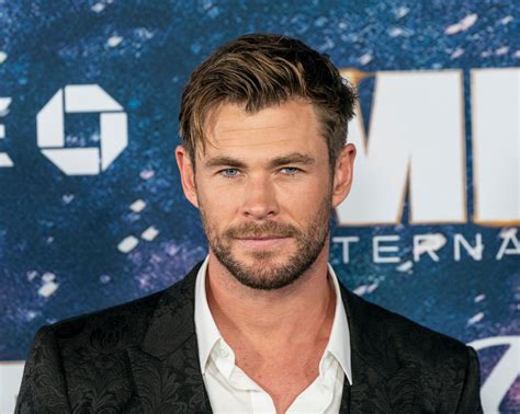 La Foto Que Revela La Importantísima Parte Del Cuerpo Que Chris Hemsworth Debería De Trabajar