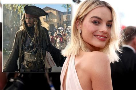 Margot Robbies Hottest Pics As She Turns 31 From Bikinis To Frontless Dresses