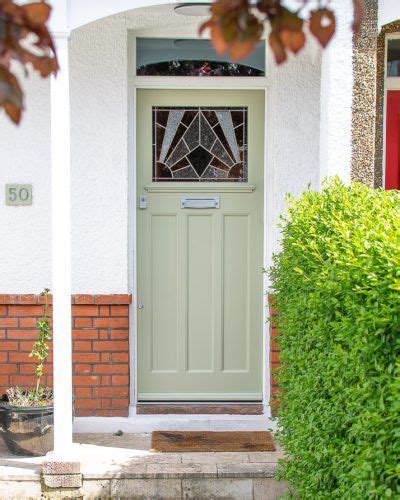 Homes from the 1920's and the 1930's were spacious and a lot of influences were from the art & crafts movement, some 4 million homes were the 1930's front doors were not left out of the overall house design, these doors are classic in style and to this day they remain very popular, not just for a home. 1920s and 1930s Doors - Cotswood Doors | 1930s doors ...
