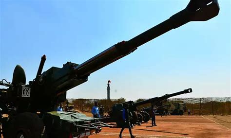 Army To Induct Dhanush The Desi Howitzer Soon
