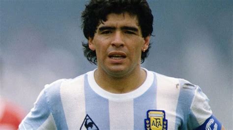 Por Qué Maradona Es Venerado Como Un Santo Noticias