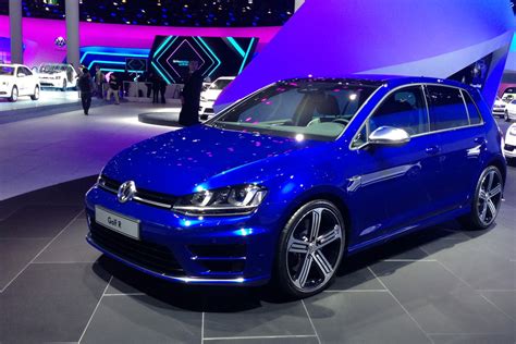 Volkswagen Golf R Revealed Auto Express