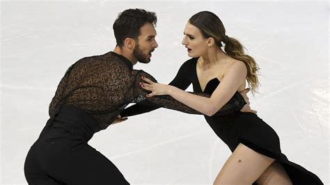 Gabriella Papadakis Et Guillaume Cizeron Conservent Leur Titre De