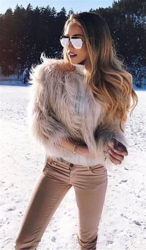 Pin By Stacy💋 ️💋bianca Blacy On Clothing Fur Fashion Winter Fashion Cozy Winter Outfits