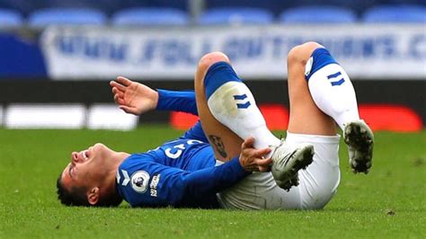Allenatore @everton @officialsscnapoli @fcbayern @realmadrid @psg @chelseafc @acmilan @juventus @parmacalcio1913 @reggiana1919 www.carloancelotti.it. Carlo Ancelotti Confirms James Rodriguez Injury Blow for ...