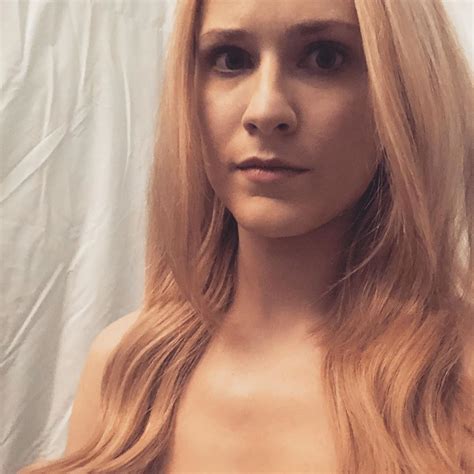 Evan Rachel Wood Westworld S3 Prepare For A Nude Scene