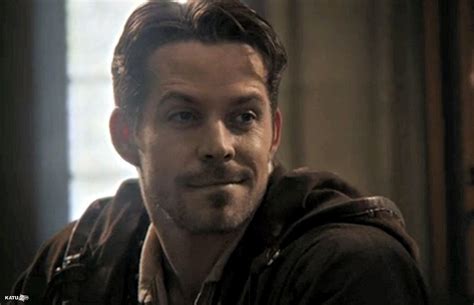 first robin sean maguire fairy tale characters lost girl disney shows robin hood ouat