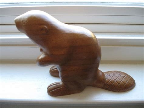 vintage beaver wood carving signed  deloss