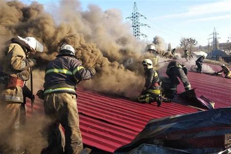 В харькове при пожаре в доме престарелых погибли 15 человек. Пожар в промзоне на Биологической (фото) | Харків Тimes