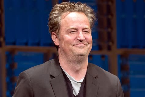 + body measurements & other facts. 'Friends' star Matthew Perry finally joins Instagram