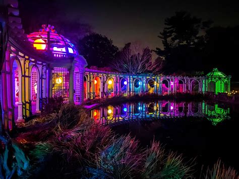 Shimmering Solstice Returns To Old Westbury Gardens For The Holidays